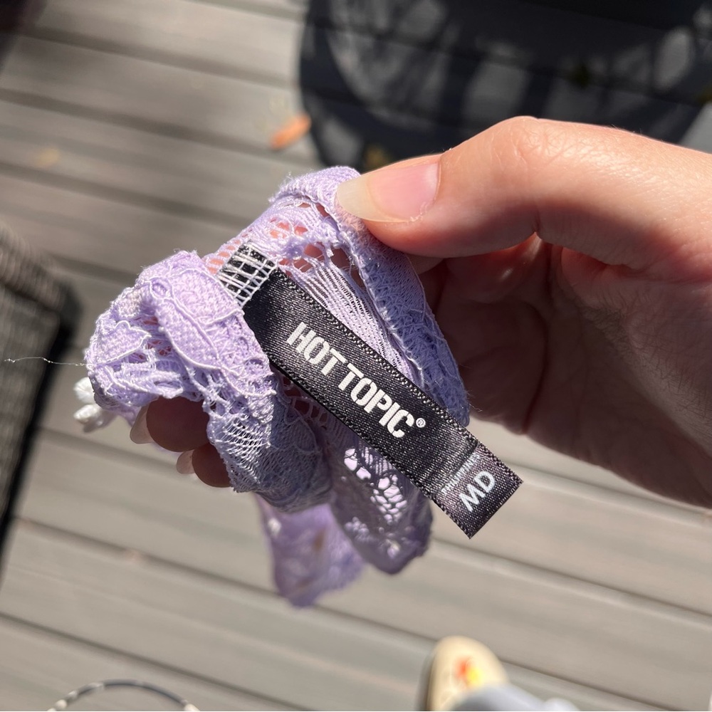 Hot topic lilac lace daisy bralette - Picture 3 of 3